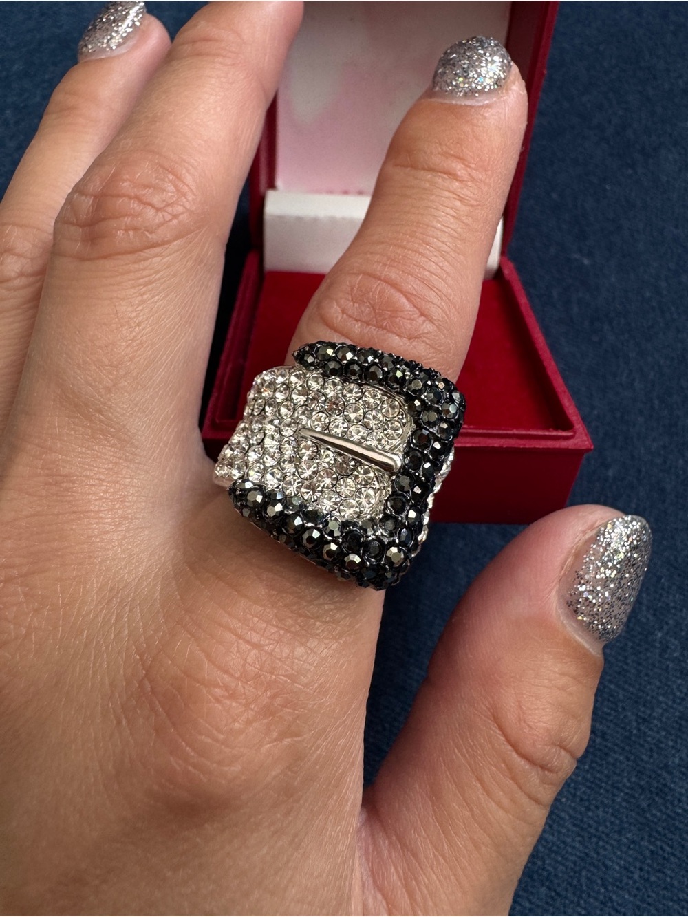 Stunning Silver tone Buckle black and white Rhinestone Cocktail Ring size 6.5